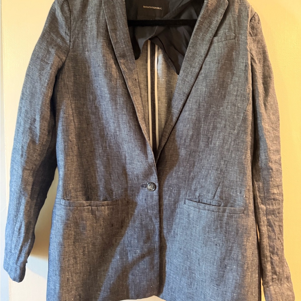 Banana Republic Heathered Denim Linen-Blend Single-Button Blazer